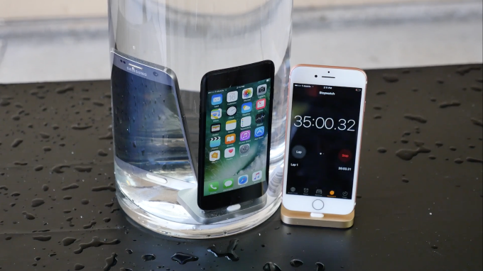 iphone7-waterproof_test-everythingapplepro2